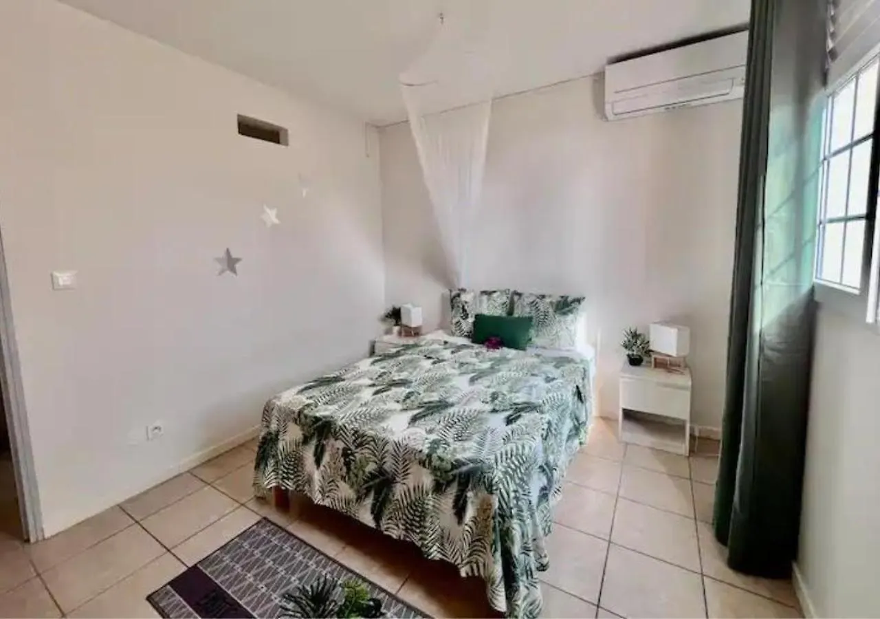 Les Tourterelles - Appartement Vue Mer & Jacuzzi Le Lorrain 0*,