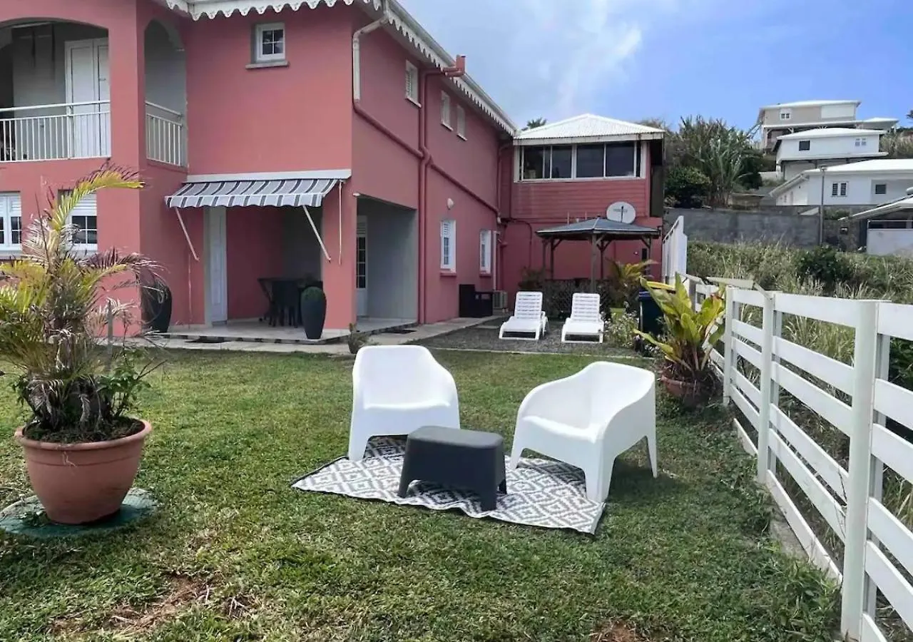 Apartment Les Tourterelles - Appartement Vue Mer & Jacuzzi Le Lorrain
